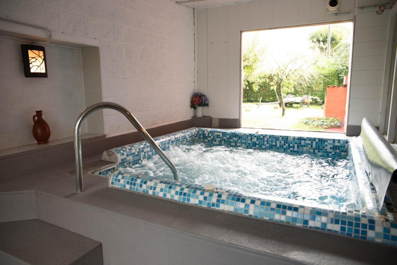 Casa De Pineiro Y Spa Opcional, De Pago Сантьяго-де-Компостела Экстерьер фото